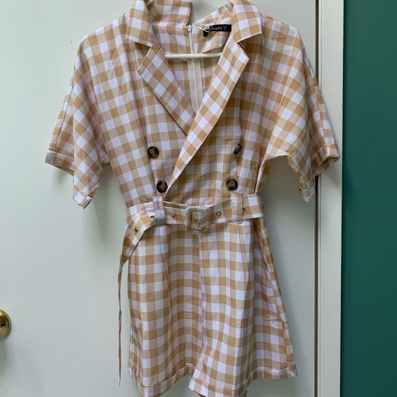 Shein Dresses - Picture 1 of 2